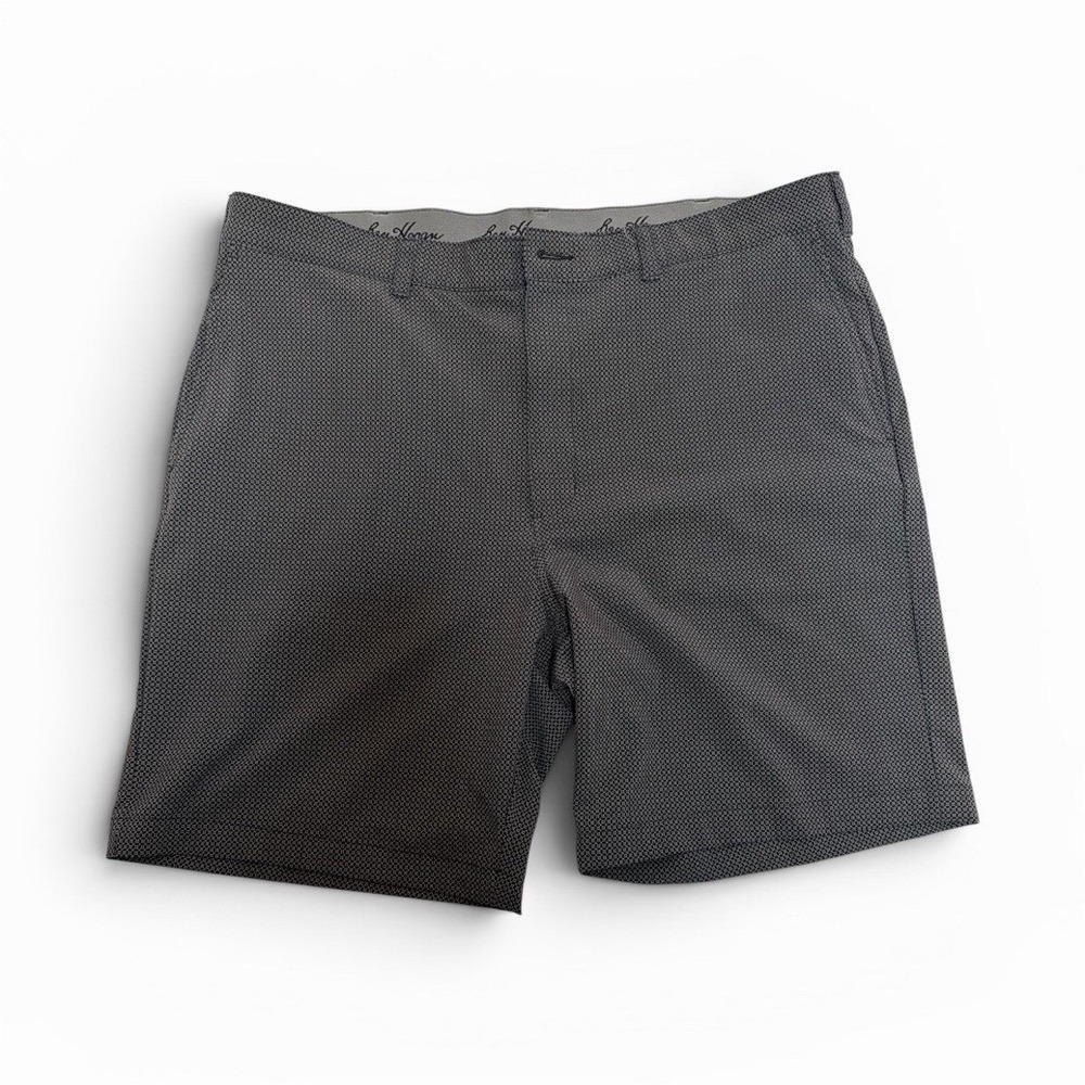 Ben Hogan‎ Men's Gray Geometric Chino Shorts Flat Front Zip Pockets Poly/Elast